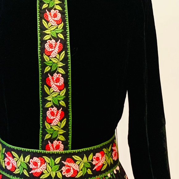 70s RK ORIGINALS true vintage BLACK velvet floral MAXI DRESS belt MEDIUM roses - Picture 6 of 12